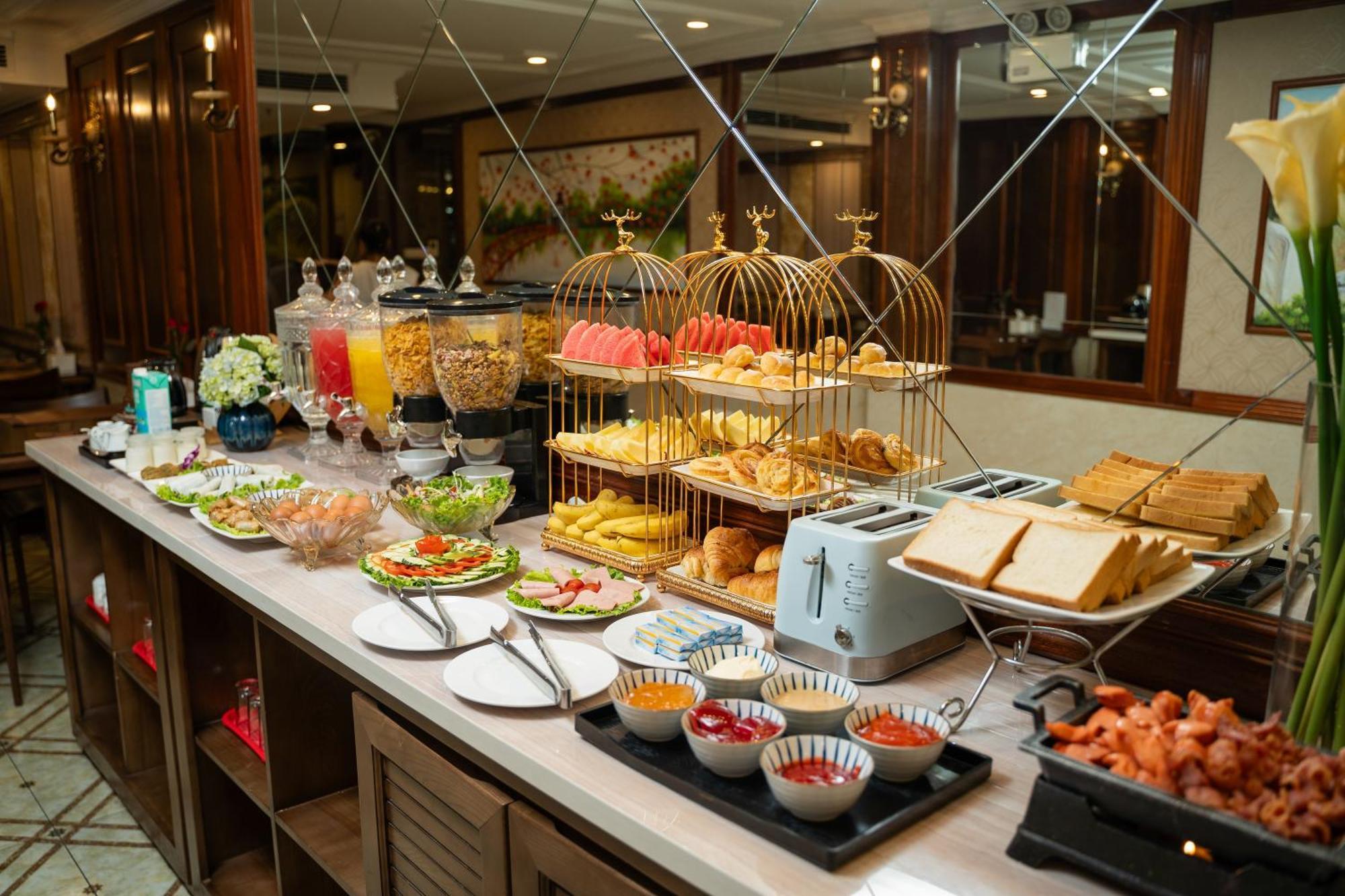 The West Hotel & Spa 河内 外观 照片